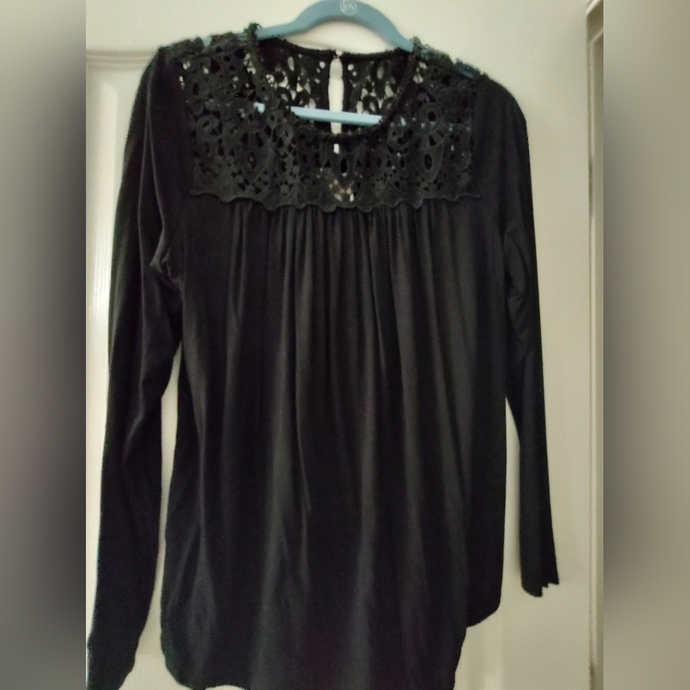 Beautiful Philosophy Black  Lace Collar Top Large NWOT